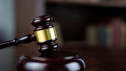 55岁农妇“辱骂”法官，被罚10万元