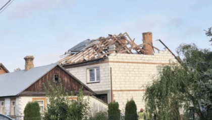 波兰官员称本国防空导弹在击落无人机时误中民宅