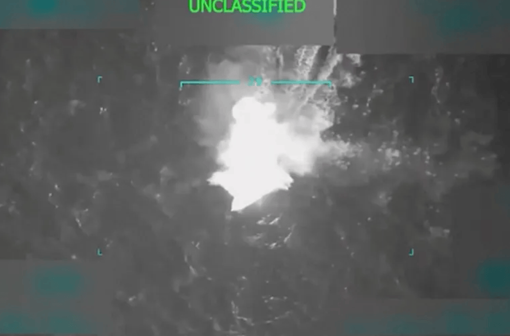 金灿荣:种种迹象表明,特朗普对他起了杀心