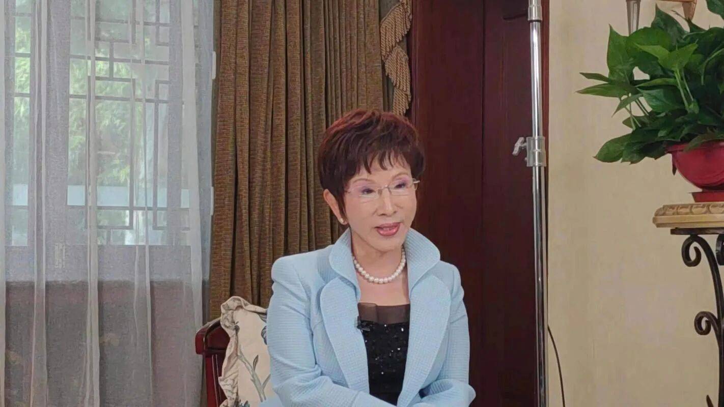 不罚洪秀柱,释放关了360天的柯文哲,赖清德知道自己已无路可走?