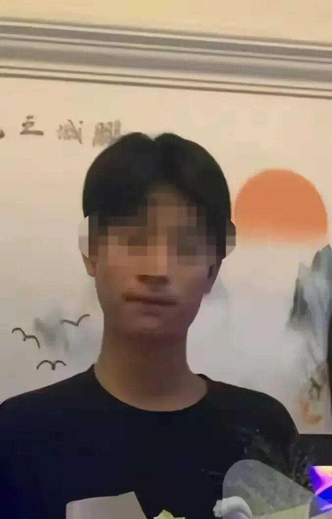 四川两名17岁男生开学前失联，最新进展：2人在他人帮助下进入缅北