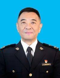 林劲松，从北京到福建履新