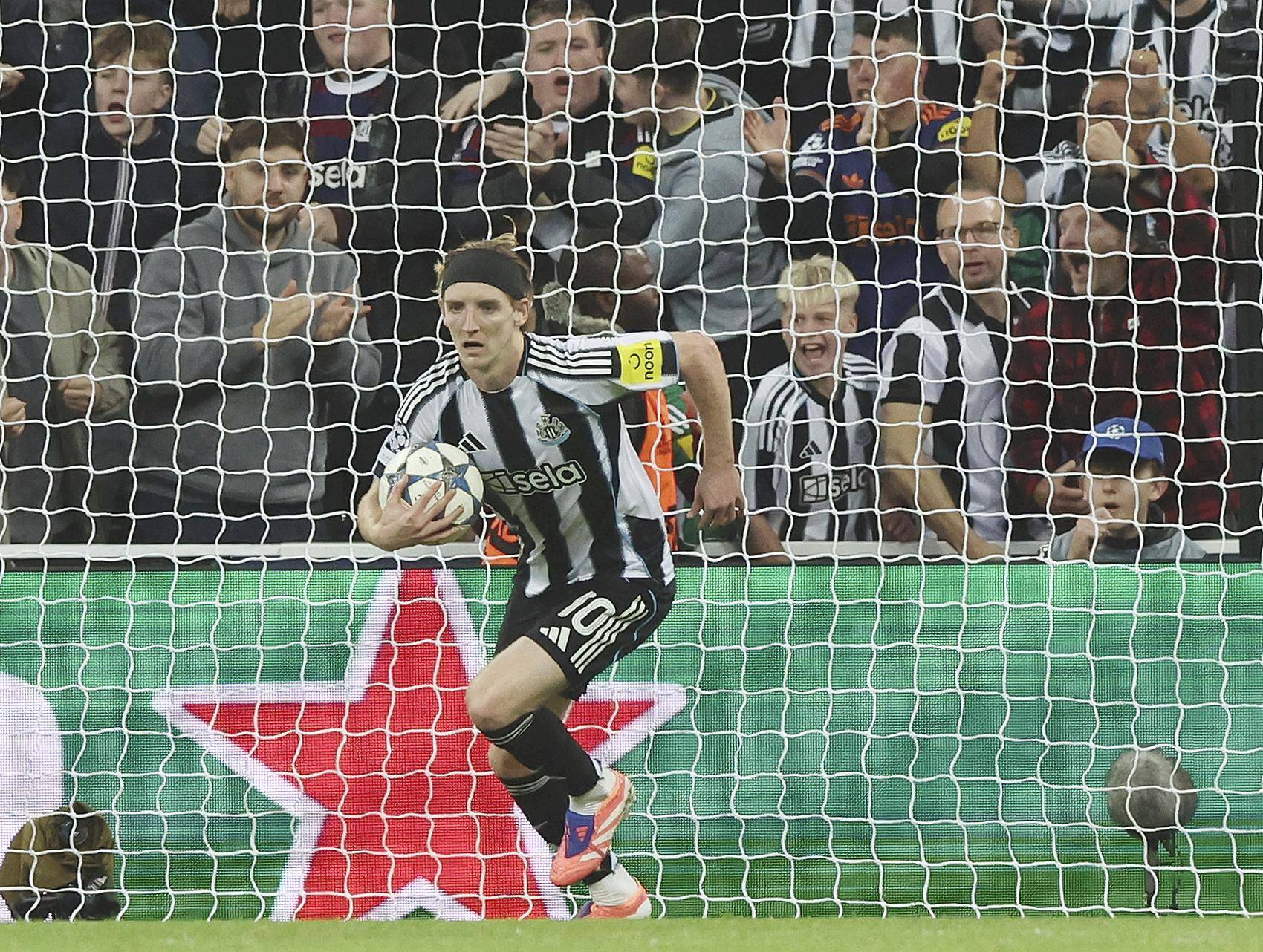 【欧冠】拉什福德双响,巴萨客场险胜纽卡斯尔