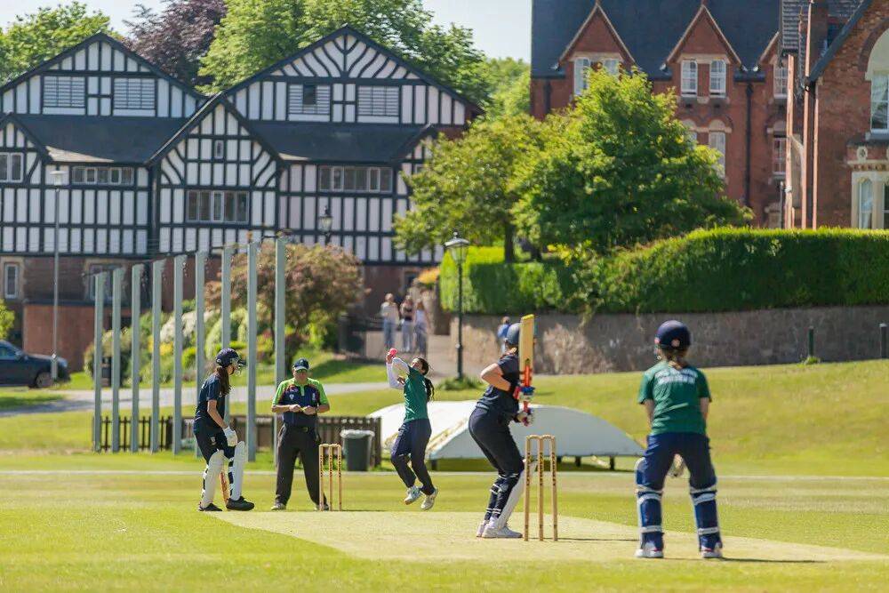 诺贝尔奖摇篮,体育明星孵化器!2025英国最佳私校奖决赛入围名单出炉!谁是NO.1?