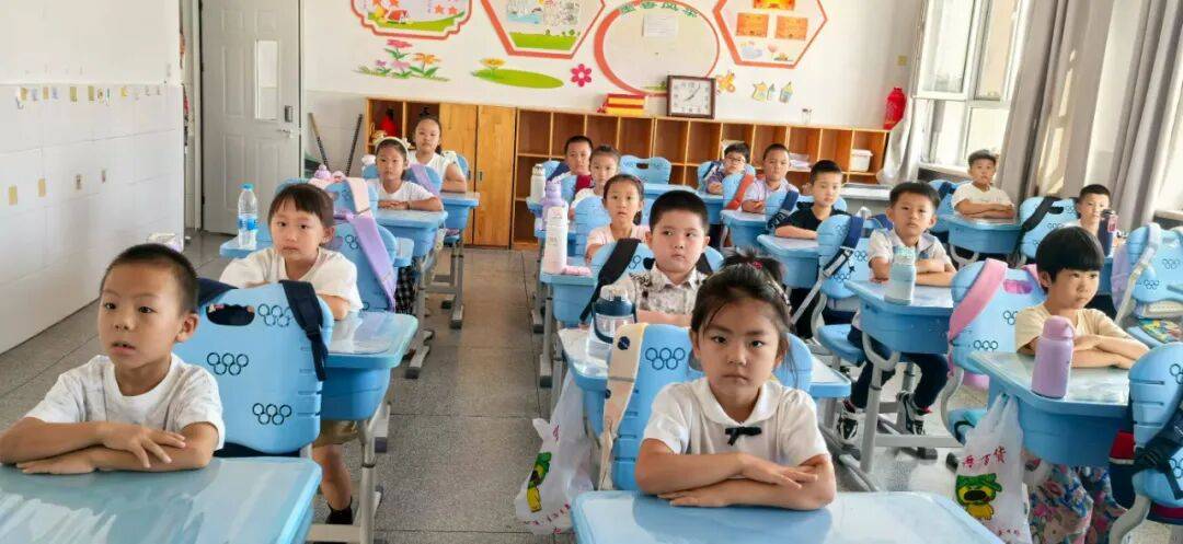 【乌丹第五小学·开学第一课】新程启 少年行