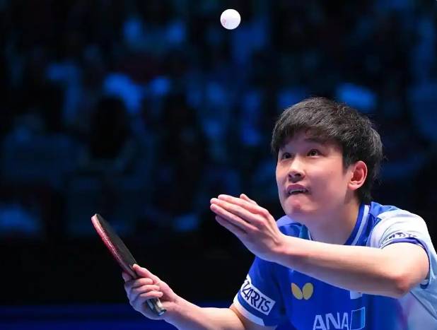 1比3再败！20岁黄友政难敌张本智和，国乒年轻一代路在何方？