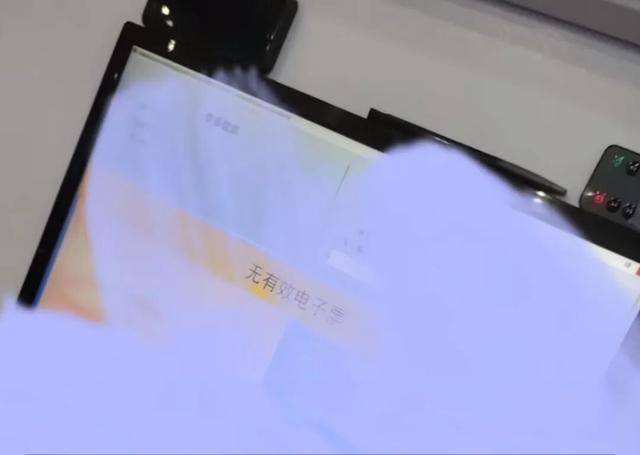 男子购买高铁票进站时却显示无效，无法上车！同程旅行回应